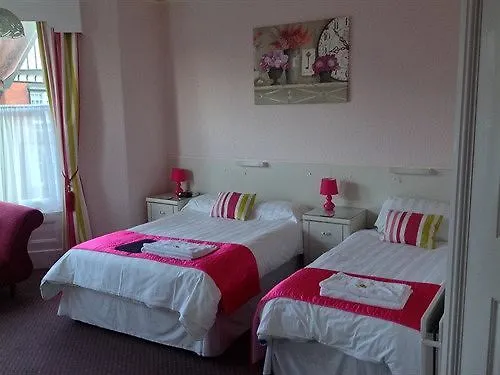 Pensionat The Cavendish Hotell Scarborough